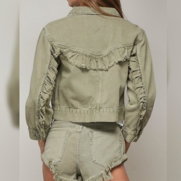 ❗️LAST: Small Sage Denim Jacket with Ruffle Detail - Picture 3 of 3